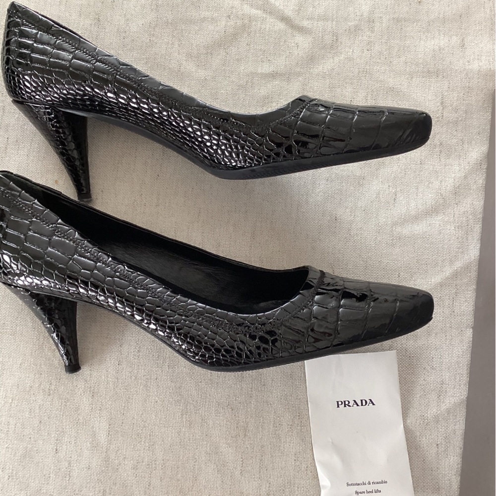 Prada Black Croc-Patterned Heels 40 Excellent Condition